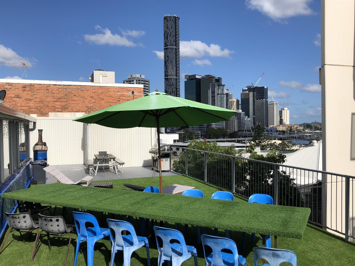 Joe'S Place Backpackers Albergue Brisbane Exterior foto